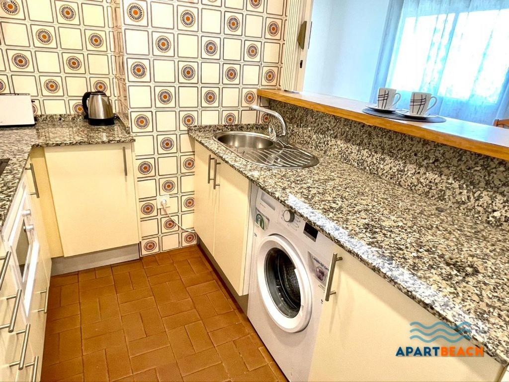 Apartbeach Murillos Centricos Climatizados Y Piscinas Apartment *